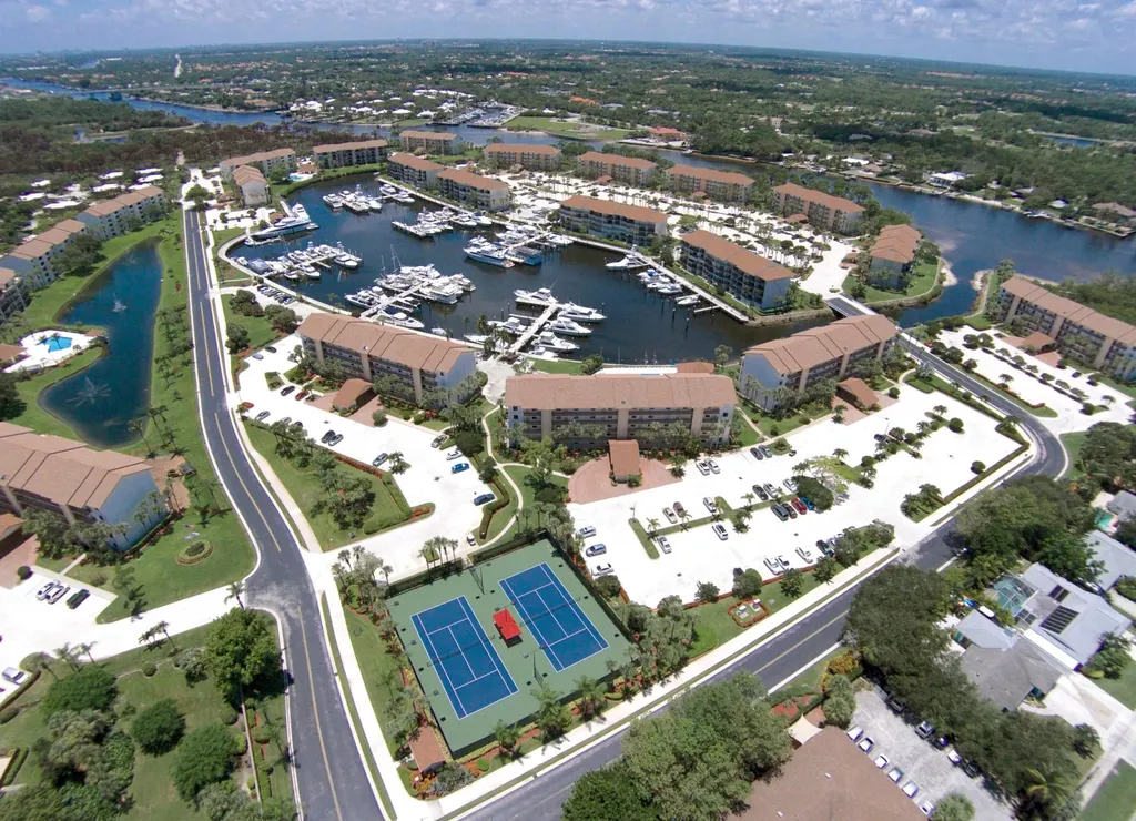 2601 Marina Isle Way Jupiter FL 33477