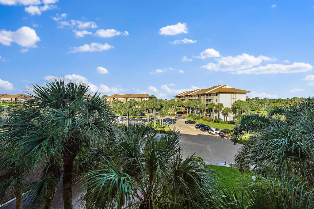 2601 Marina Isle Way Jupiter FL 33477