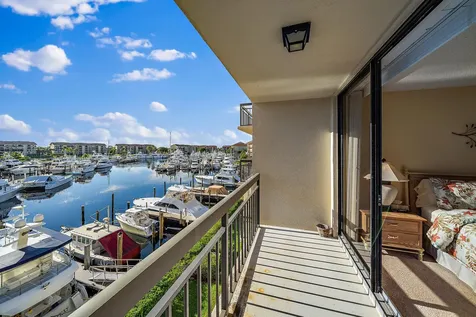 2601 Marina Isle Way Jupiter FL 33477
