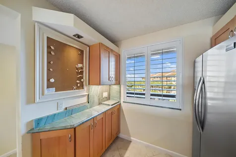 2601 Marina Isle Way Jupiter FL 33477