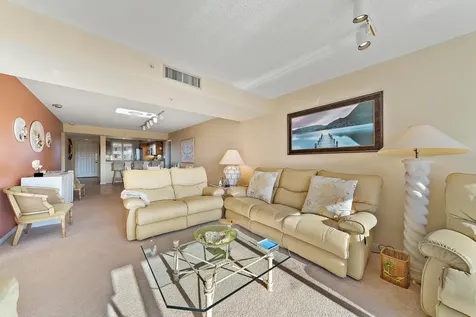 2601 Marina Isle Way Jupiter FL 33477