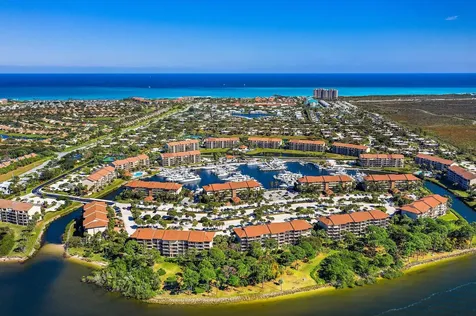 2601 Marina Isle Way Jupiter FL 33477