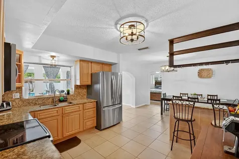 5511 Van Buren Street Hollywood FL 33021