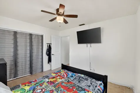 5511 Van Buren Street Hollywood FL 33021