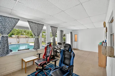 5511 Van Buren Street Hollywood FL 33021