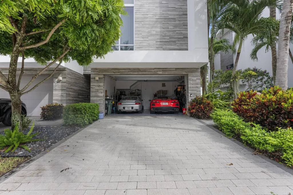 1811 NW 42nd Drive Boca Raton FL 33431