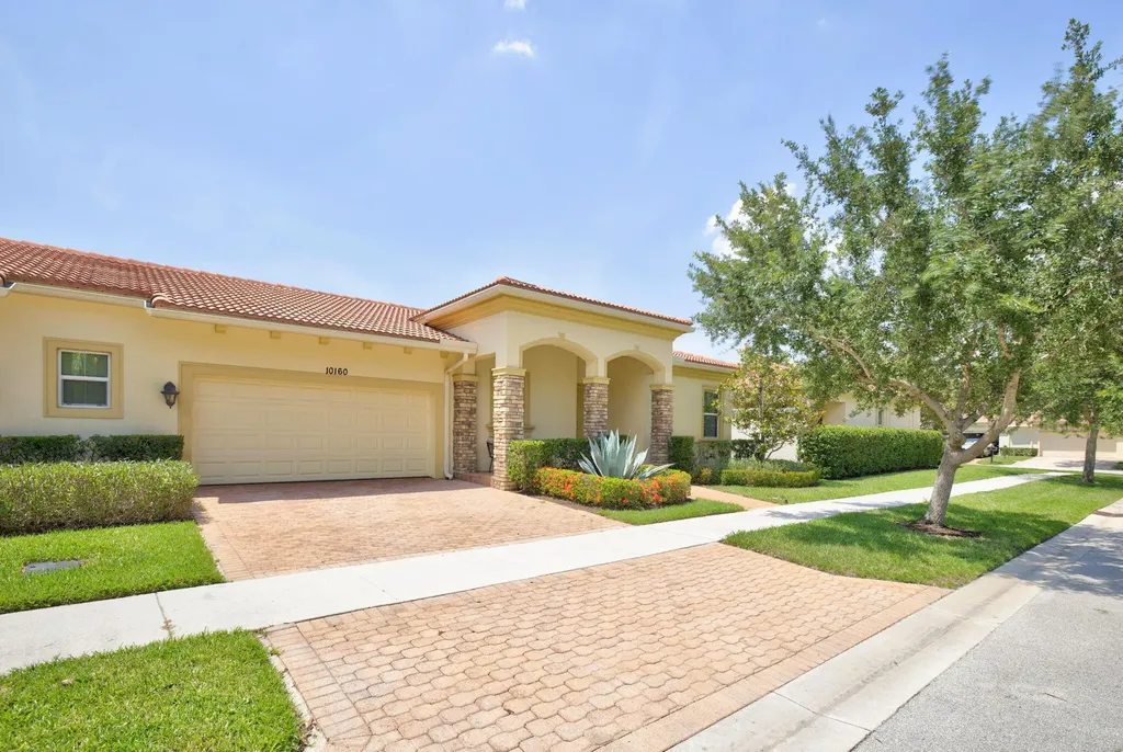10160 SW Azzo Lane Port St Lucie FL 34986