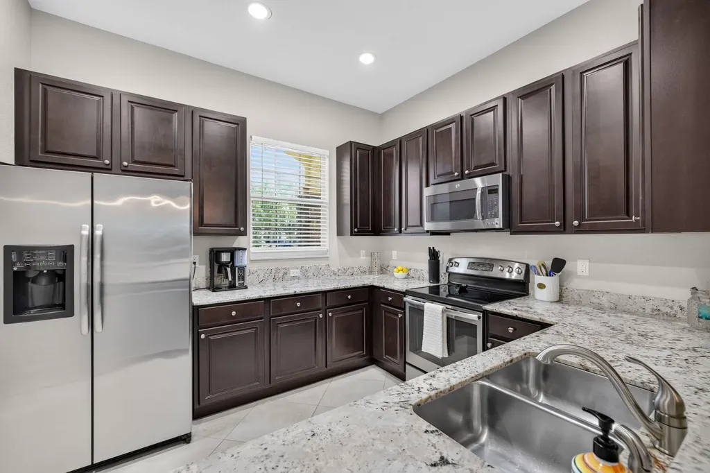10160 SW Azzo Lane Port St Lucie FL 34986