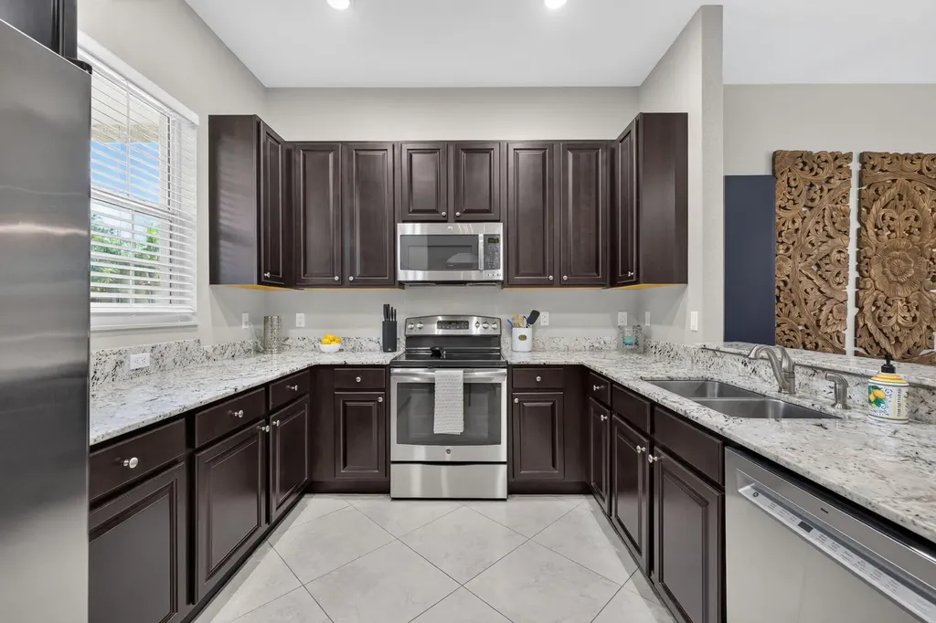 10160 SW Azzo Lane Port St Lucie FL 34986