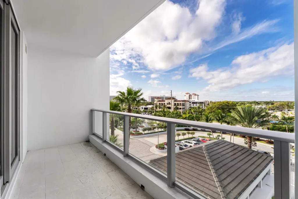 1 Water Club Way North Palm Beach FL 33408