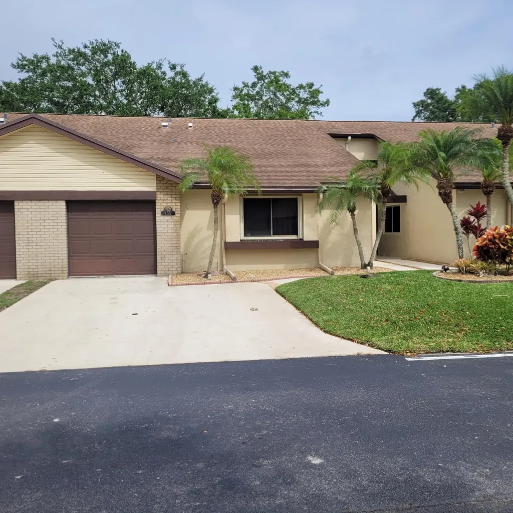 135 Meander Circle Royal Palm Beach FL 33411