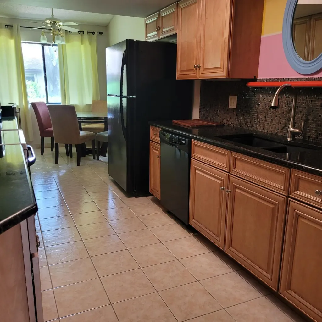 135 Meander Circle Royal Palm Beach FL 33411