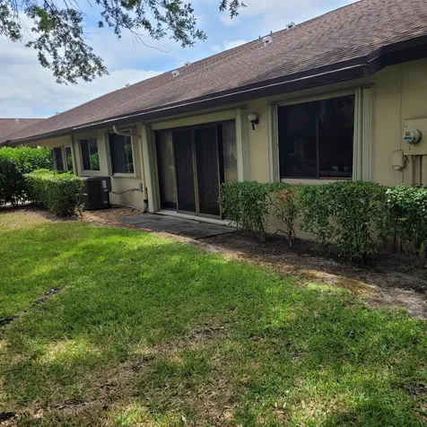 135 Meander Circle Royal Palm Beach FL 33411