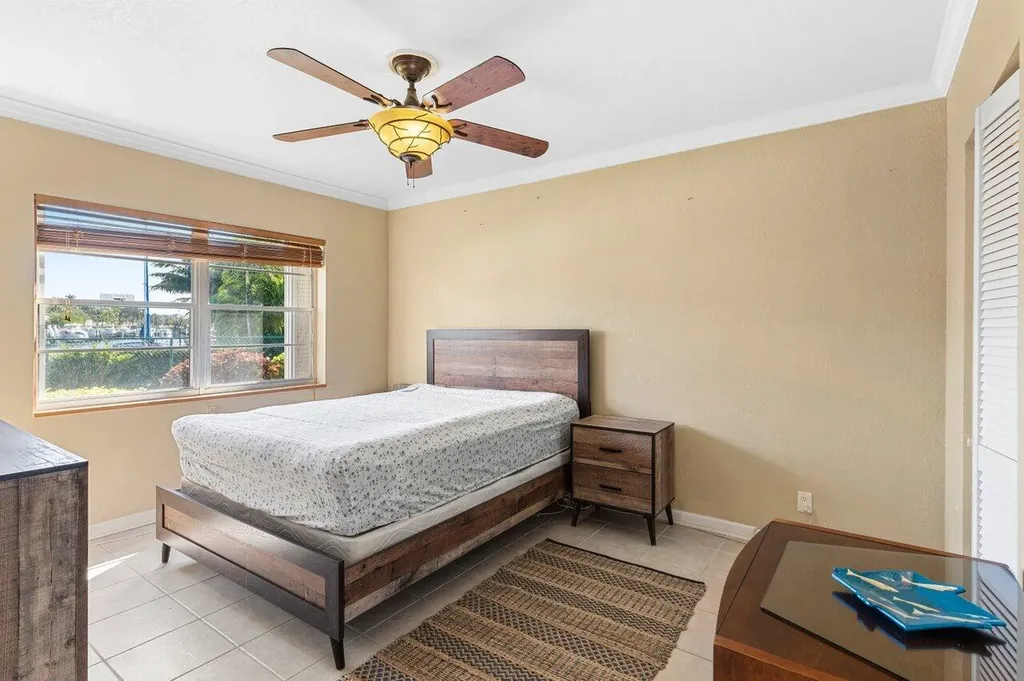 2201 SE 9th Street Pompano Beach FL 33062
