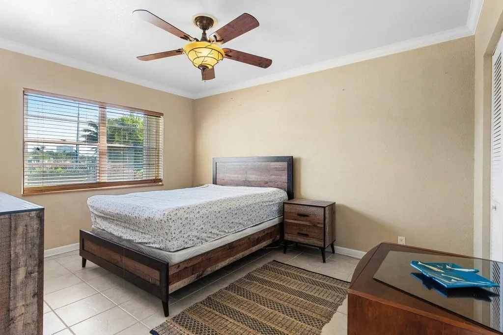 2201 SE 9th Street Pompano Beach FL 33062