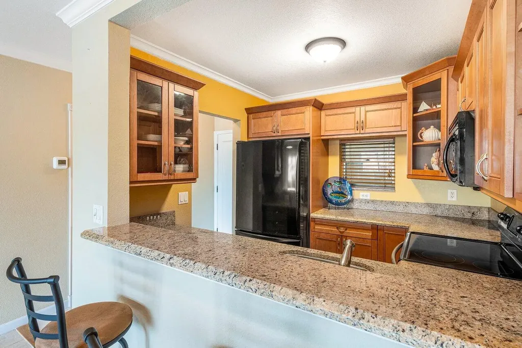 2201 SE 9th Street Pompano Beach FL 33062