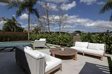 2570 Players Court Wellington FL 33414