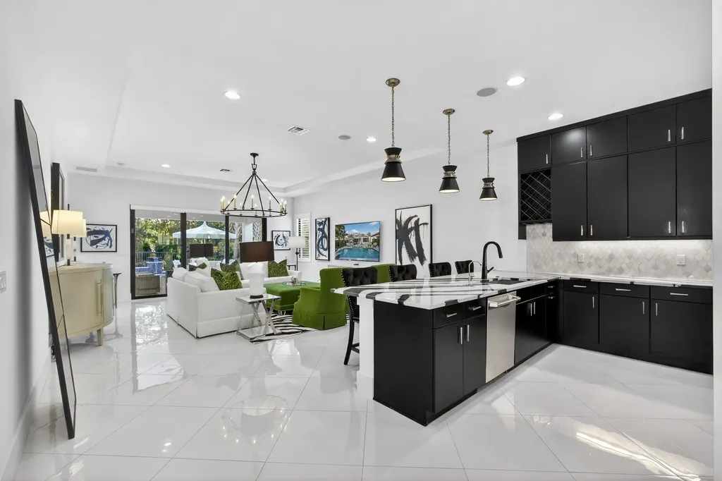 5630 Delacroix Terrace Palm Beach Gardens FL 33418