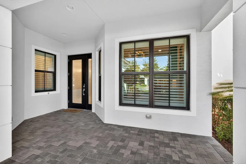 5630 Delacroix Terrace Palm Beach Gardens FL 33418