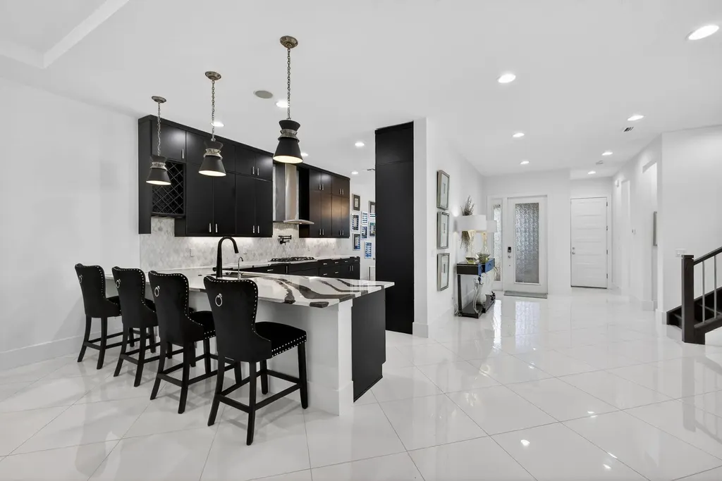5630 Delacroix Terrace Palm Beach Gardens FL 33418