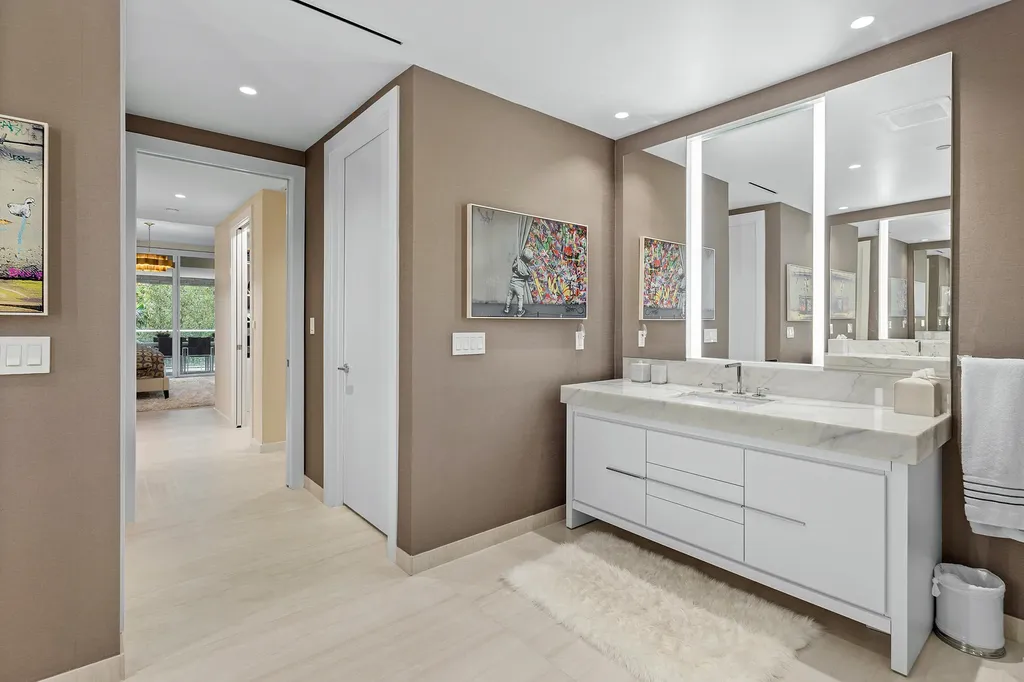 200 SE Mizner Boulevard Boca Raton FL 33432