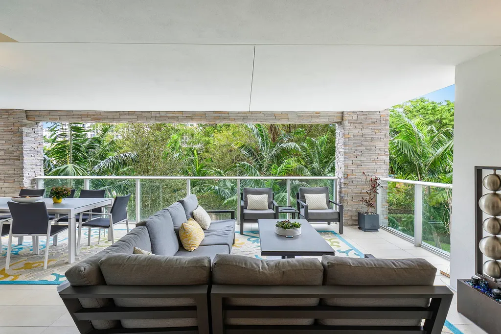 200 SE Mizner Boulevard Boca Raton FL 33432