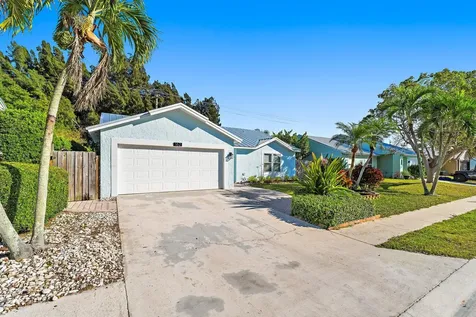 162 Greentree Circle Jupiter FL 33458