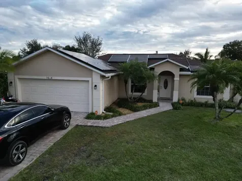 1614 SW Cefalu Circle Port St Lucie FL 34953