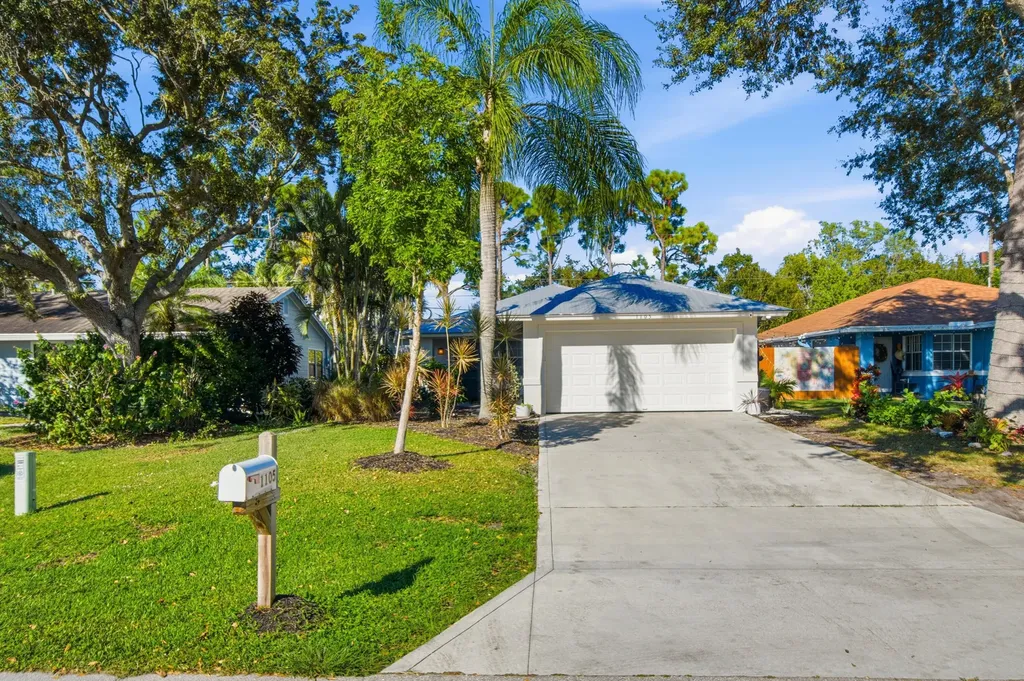 1105 Cherokee Street Jupiter FL 33458