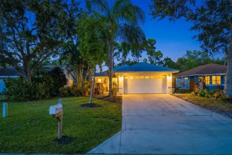 1105 Cherokee Street Jupiter FL 33458