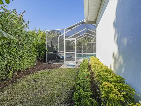 1621 W Sandpointe Place Vero Beach FL 32963