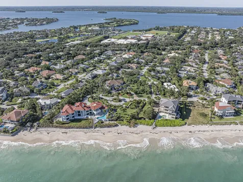 1621 W Sandpointe Place Vero Beach FL 32963