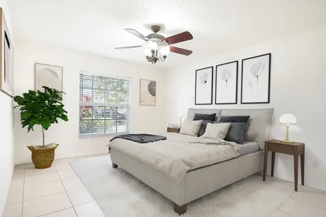685 NW Monroe Street Port St Lucie FL 34983