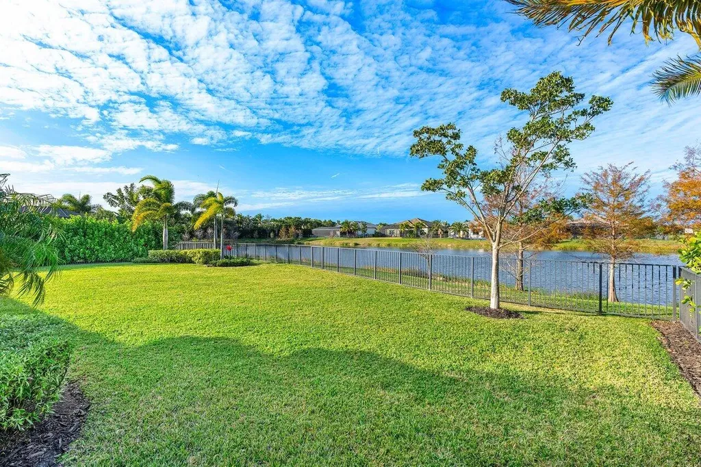 11533 Jeannine Street Palm Beach Gardens FL 33412