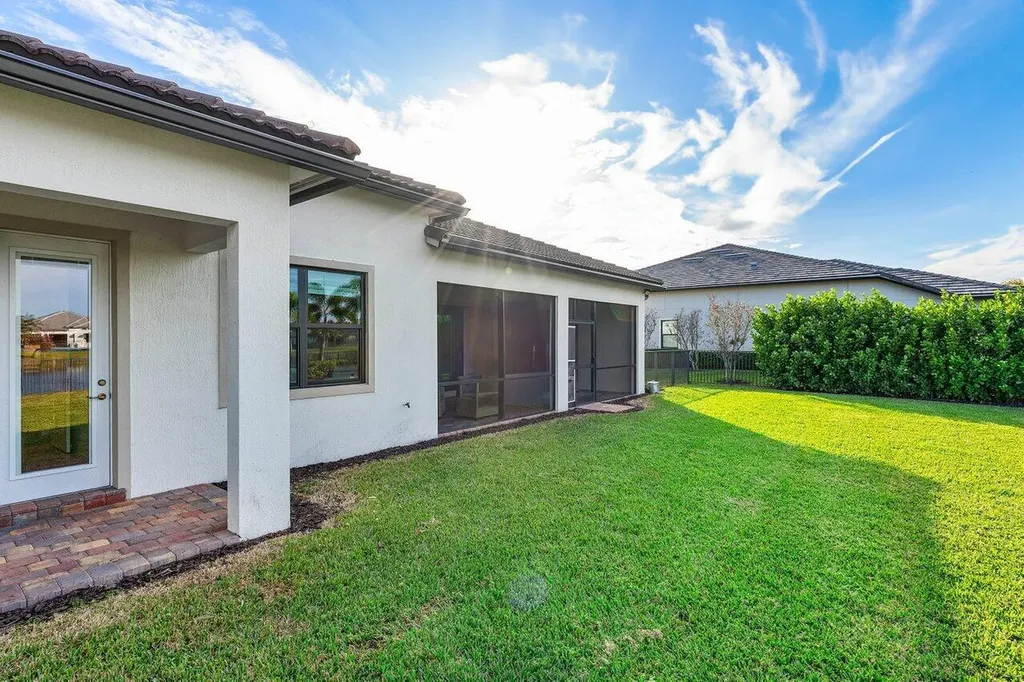 11533 Jeannine Street Palm Beach Gardens FL 33412