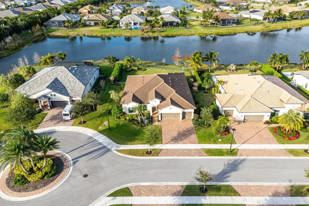 11533 Jeannine Street Palm Beach Gardens FL 33412