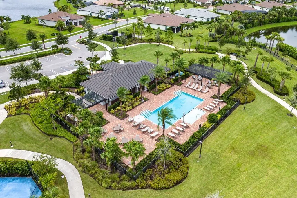 11533 Jeannine Street Palm Beach Gardens FL 33412