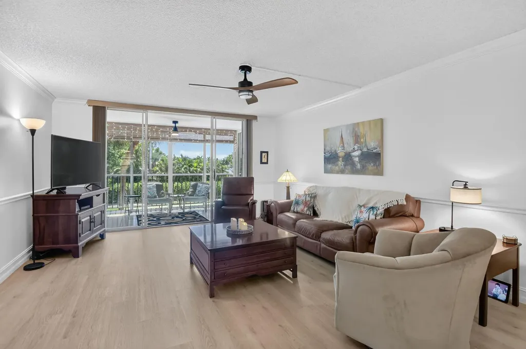 2809 Florida Boulevard Delray Beach FL 33483