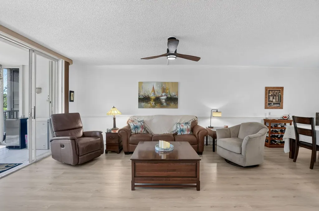 2809 Florida Boulevard Delray Beach FL 33483