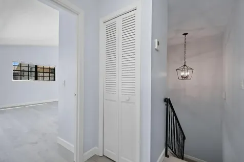 7471 SE Jamestown Terrace Hobe Sound FL 33455