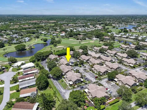 7471 SE Jamestown Terrace Hobe Sound FL 33455