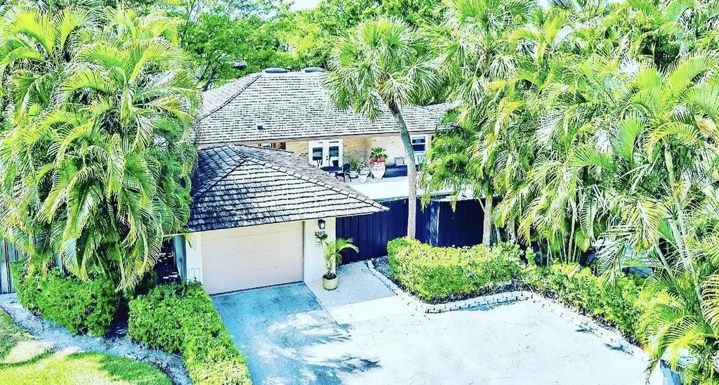2107 Wightman Drive Wellington FL 33414