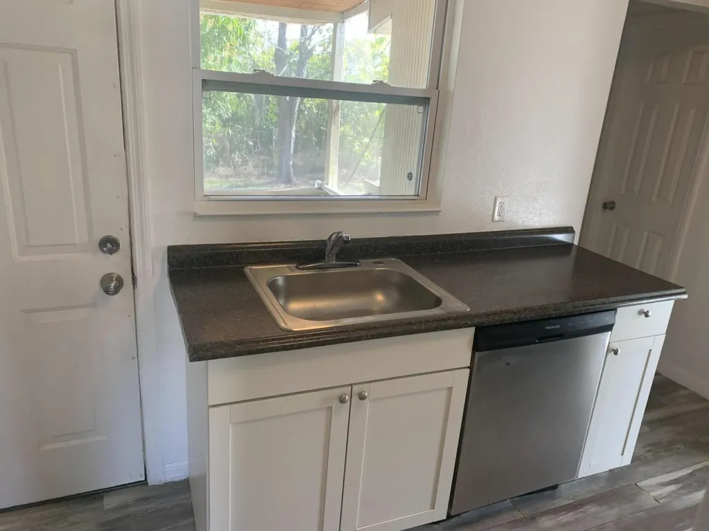 130 E Northside Drive Lake Wales FL 33853