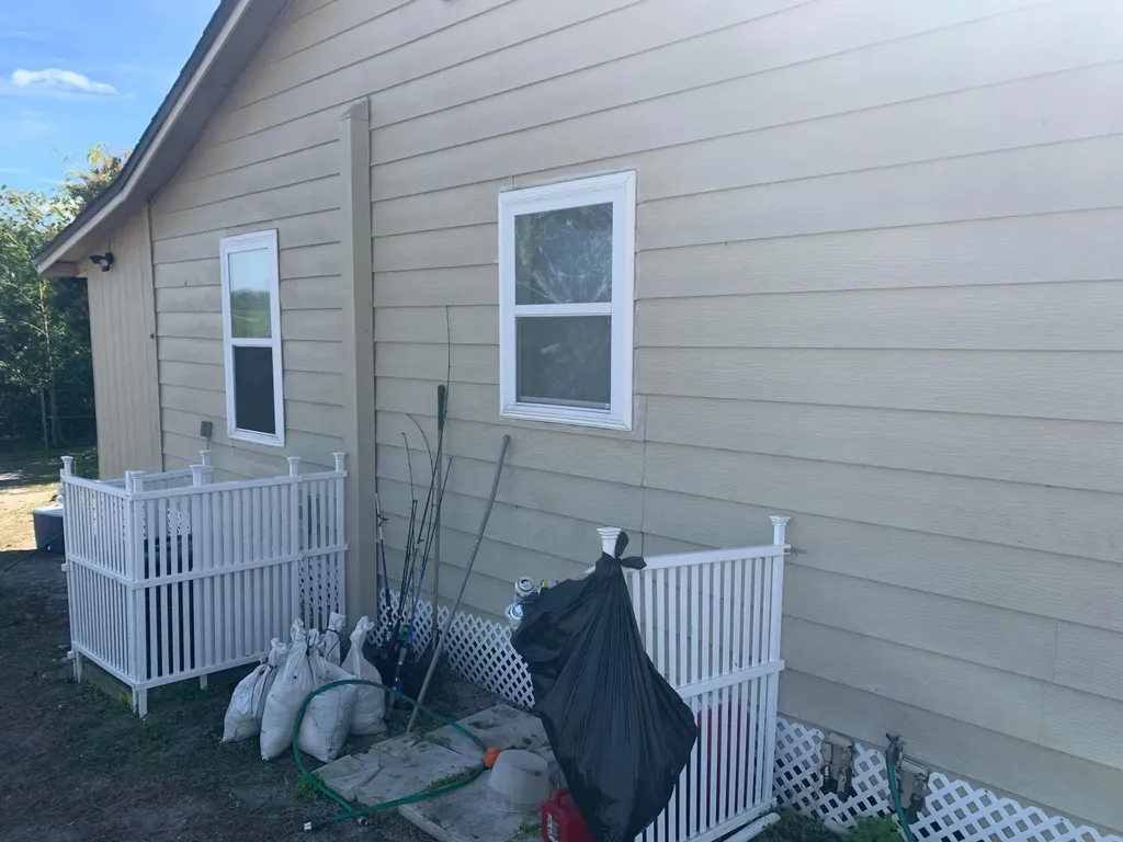 130 E Northside Drive Lake Wales FL 33853