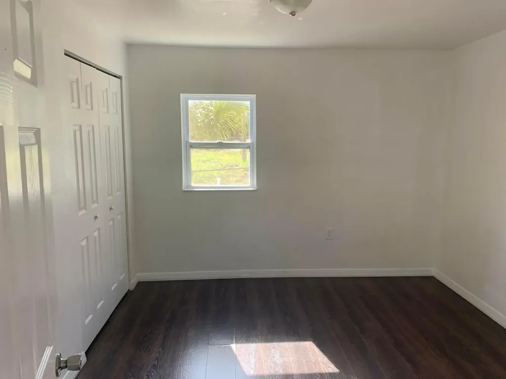 130 E Northside Drive Lake Wales FL 33853