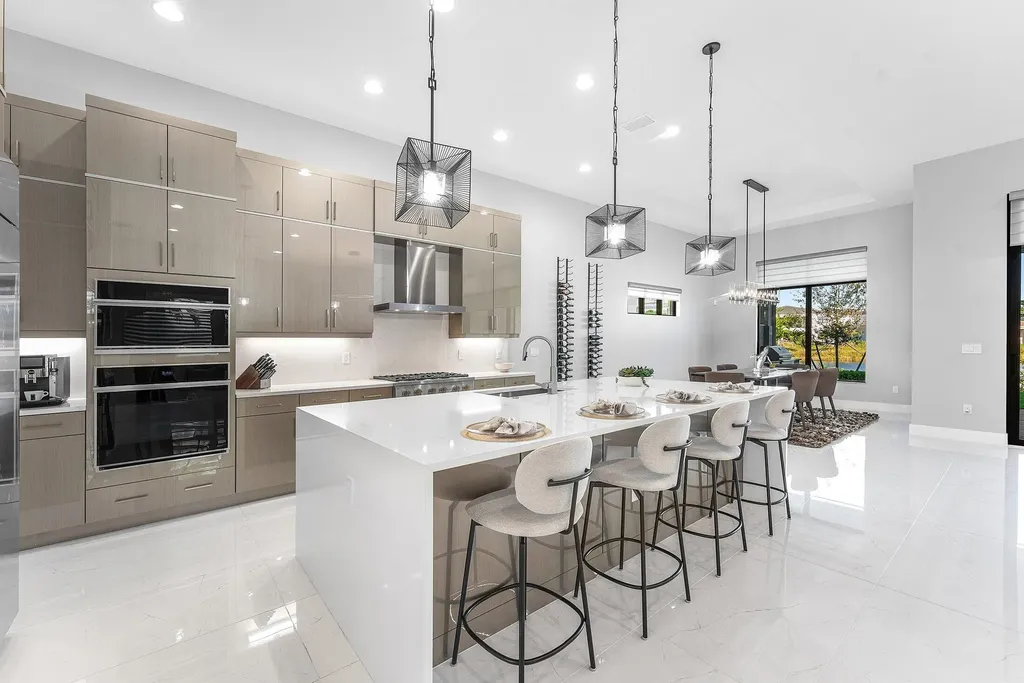13198 Faberge Place Palm Beach Gardens FL 33418