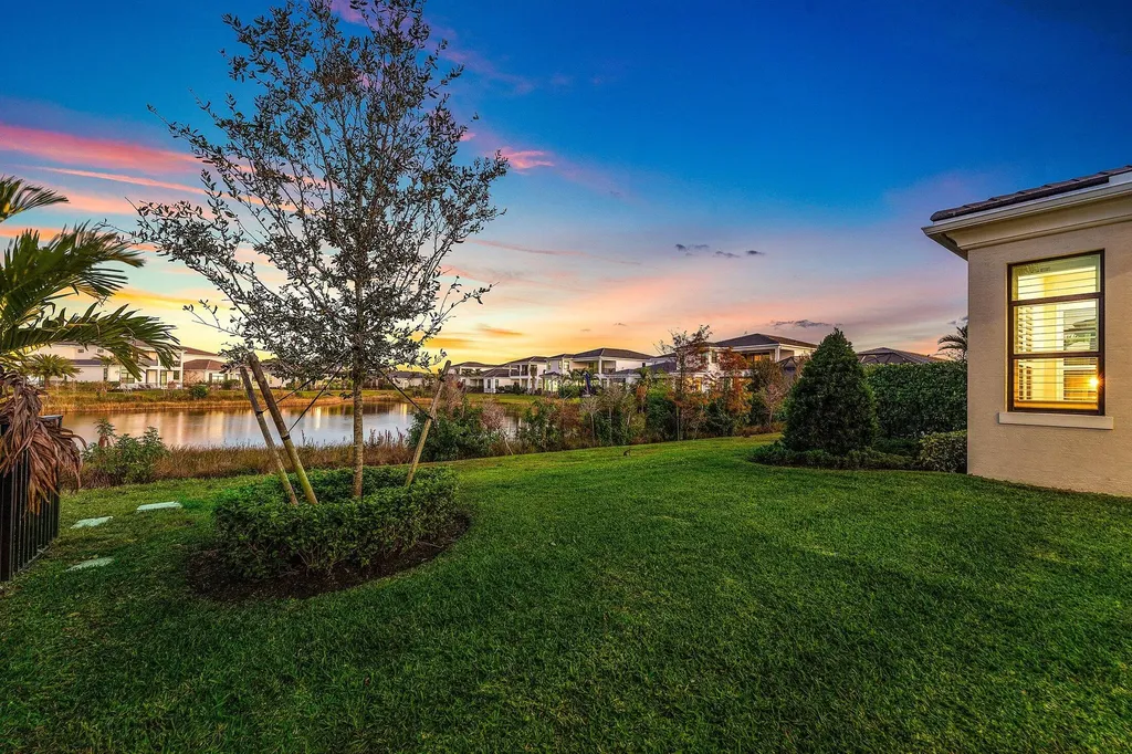 13198 Faberge Place Palm Beach Gardens FL 33418