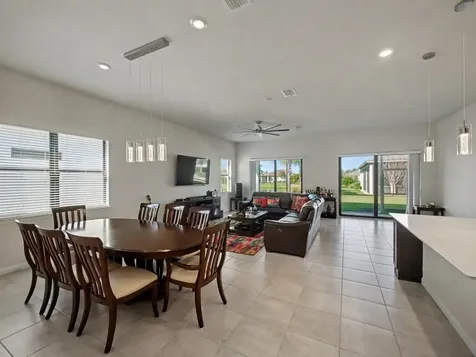 623 SE Villandry Way Port St Lucie FL 34984