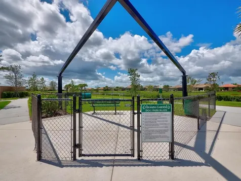 623 SE Villandry Way Port St Lucie FL 34984