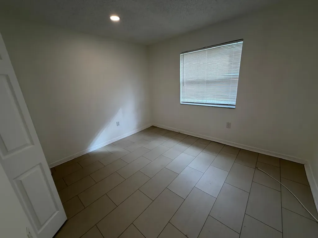 3780 Amalfi Drive Hollywood FL 33021